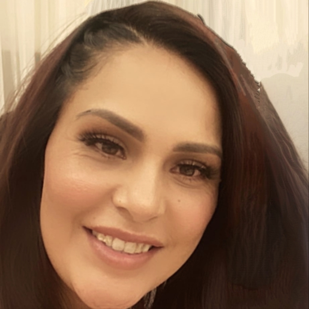 Meet your Posher, Maria